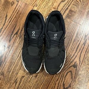 Women's Cloud 5 Low Top Sneakers